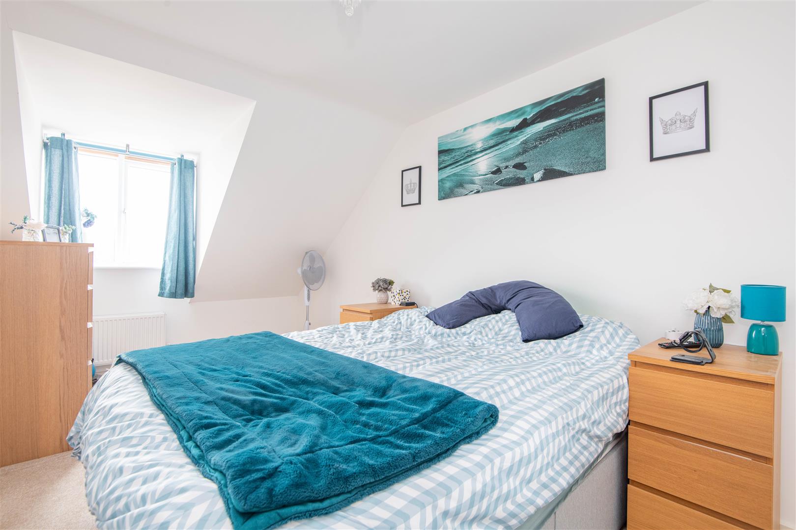 3 bed property in Lincoln Drive, Chorley